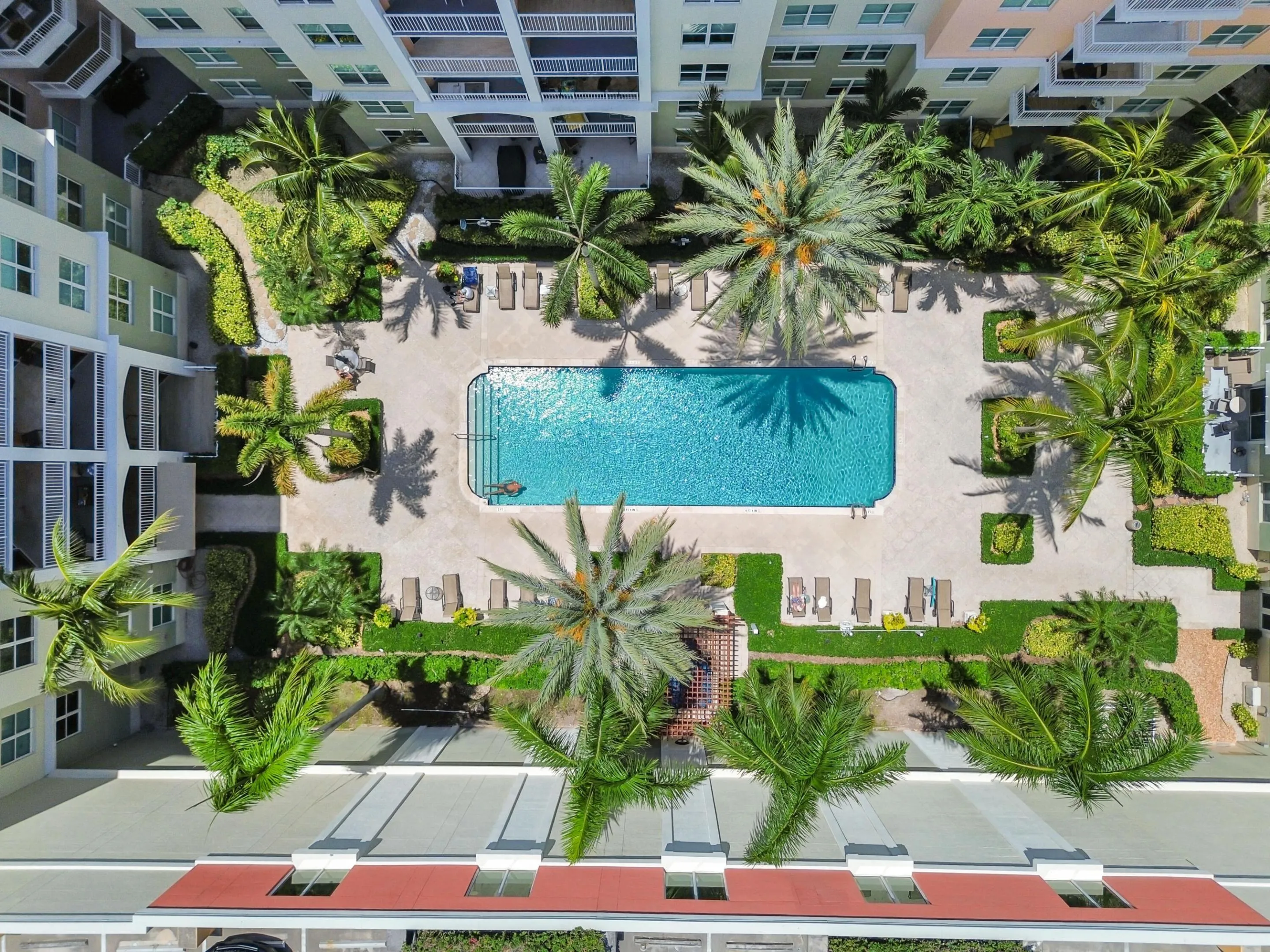 05 Pool 05