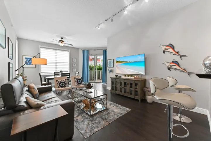 05 living room 01