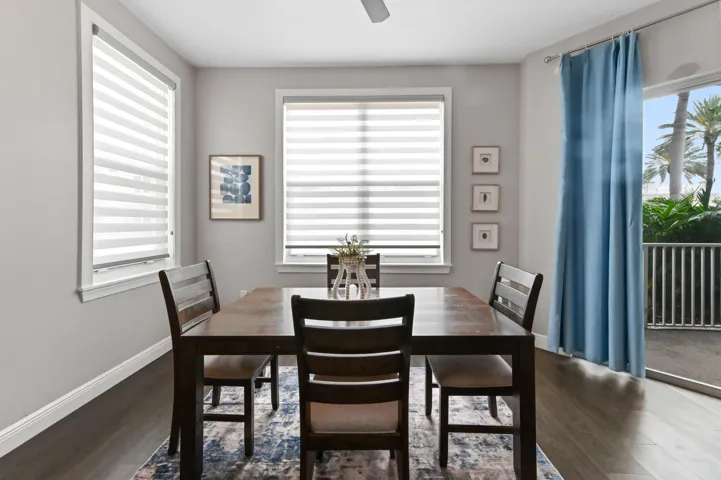 08 dining area 01