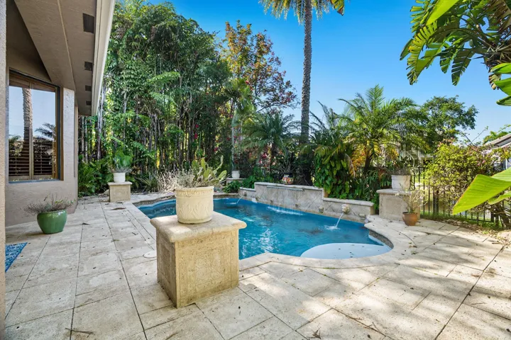 Wellington, FL House – Pool