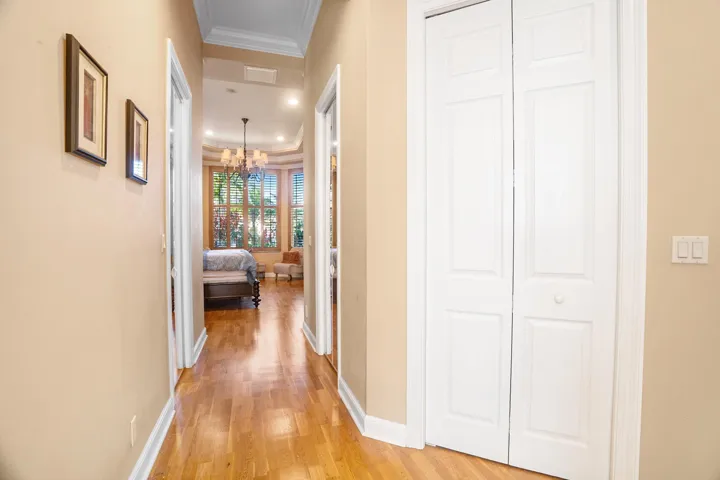 Wellington, FL House – Hallway