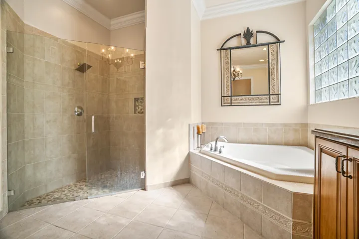 Wellington, FL House – Bathroom