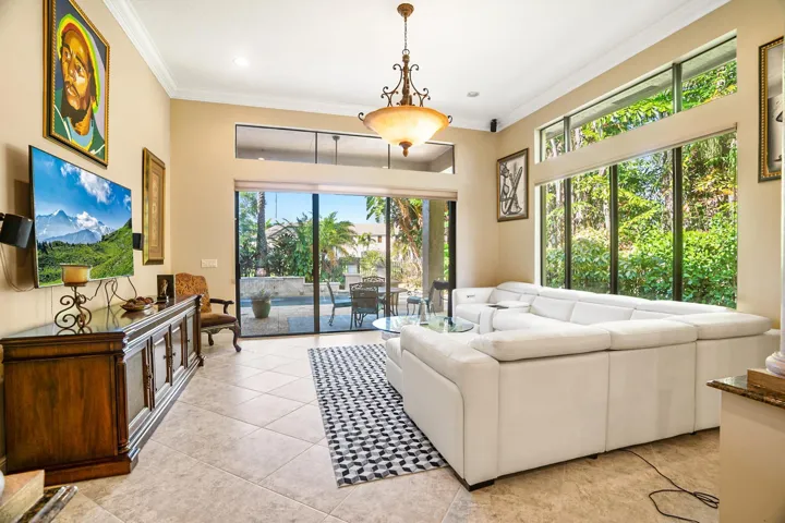 Wellington, FL House – Living Area