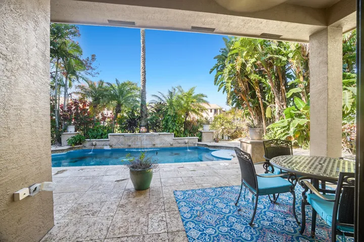 Wellington, FL House – Pool