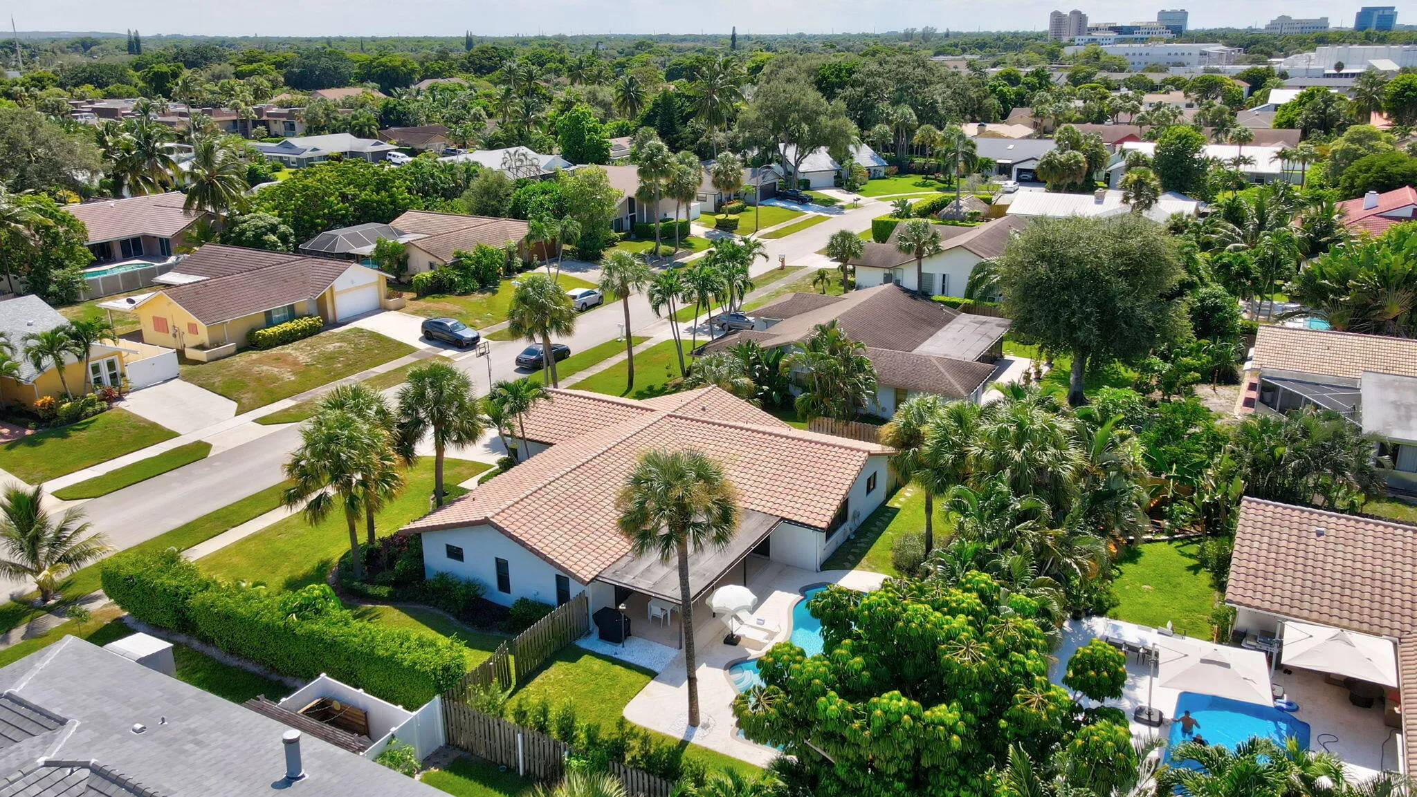 5-web-or-mls-dji_fly_20250816_153524_16_