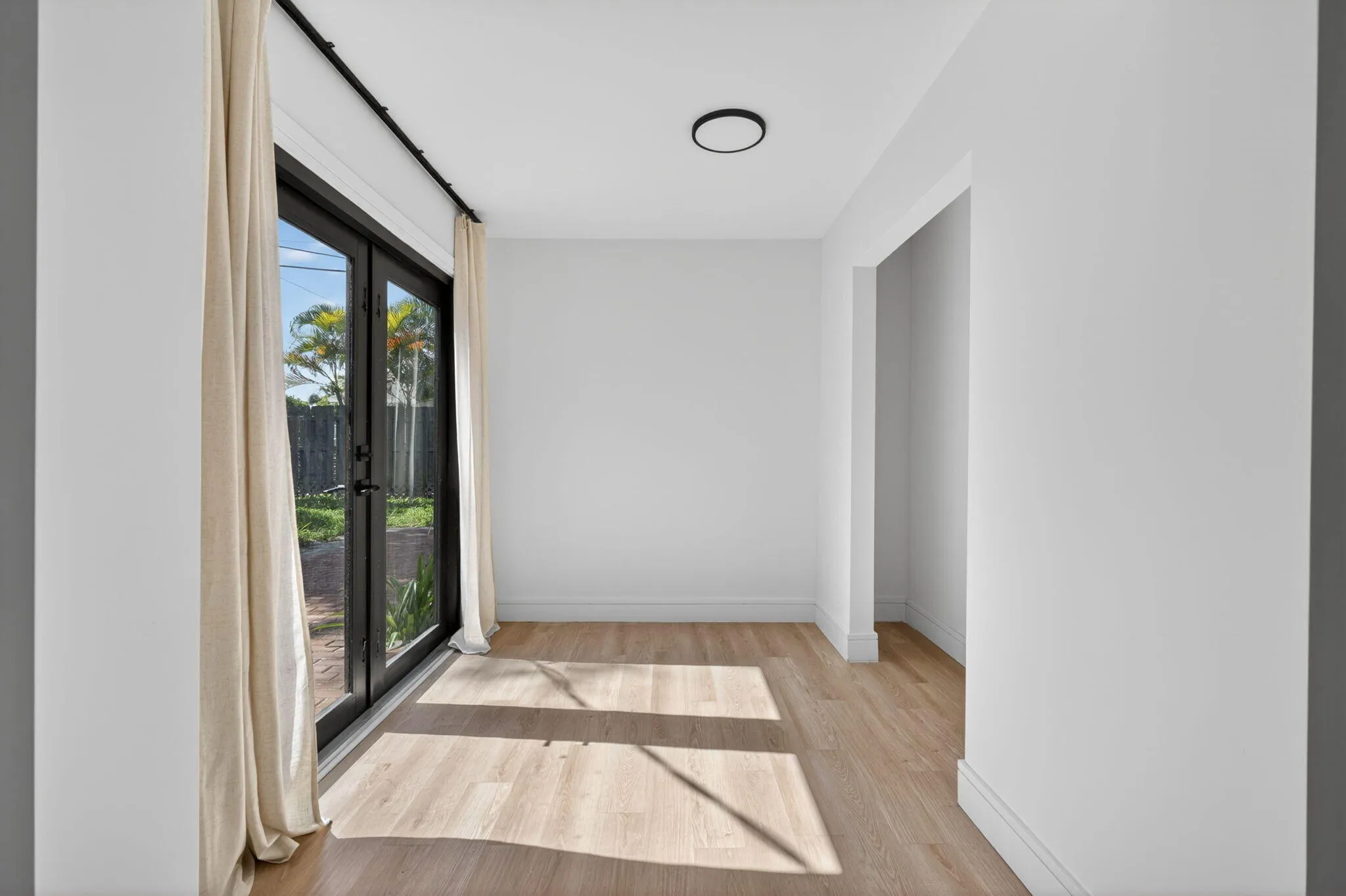 Property photo 36