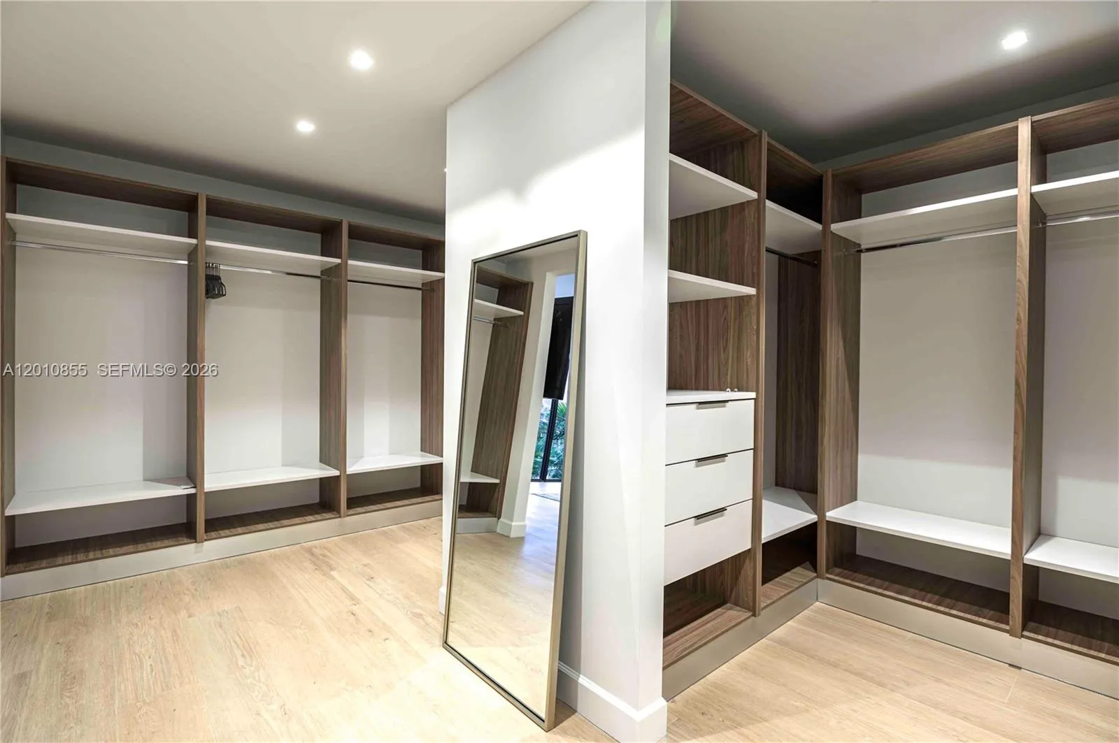 Property photo 66