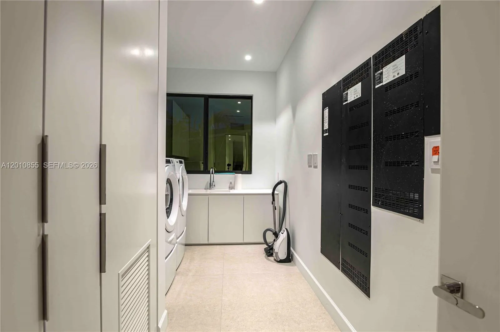 Property photo 189