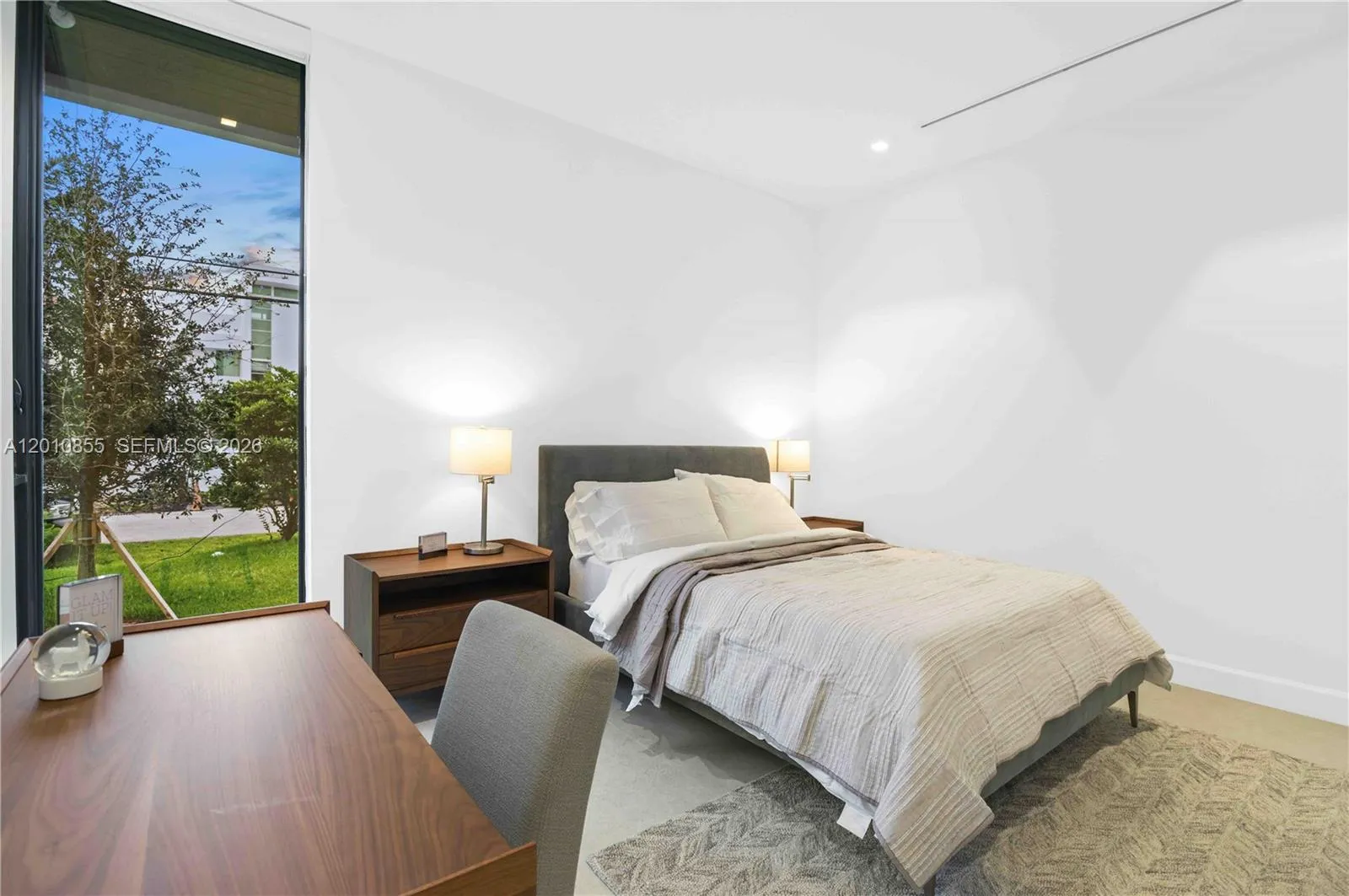 Property photo 95