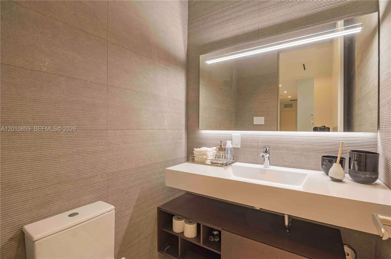 Property photo 86