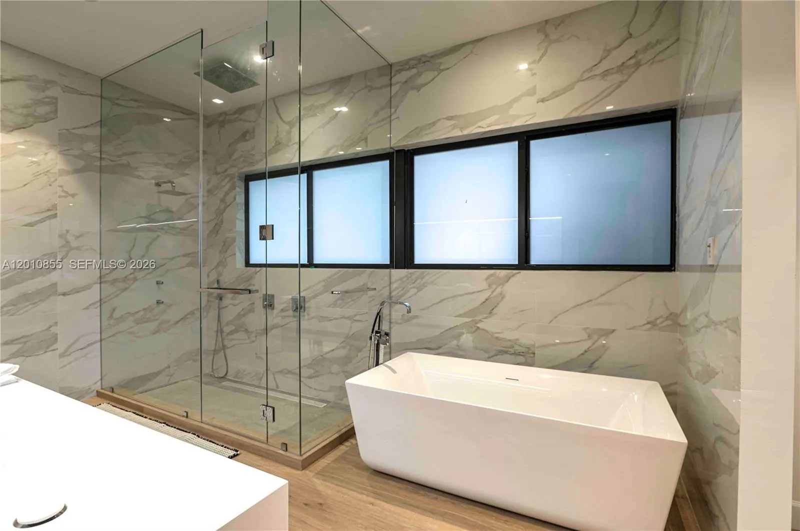Property photo 163