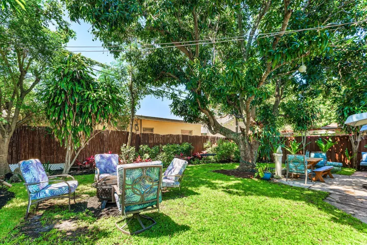 025-418KernStreet-WestPalmBeach-FL-33405