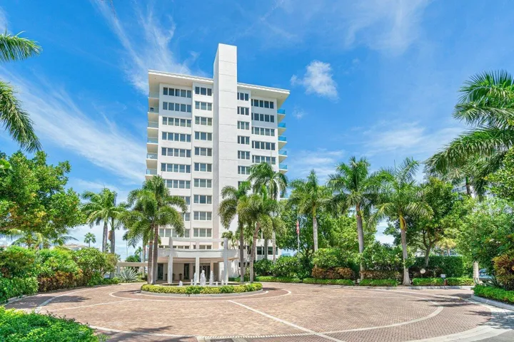 001-701EastCaminoReal-9G-BocaRaton-FL-33