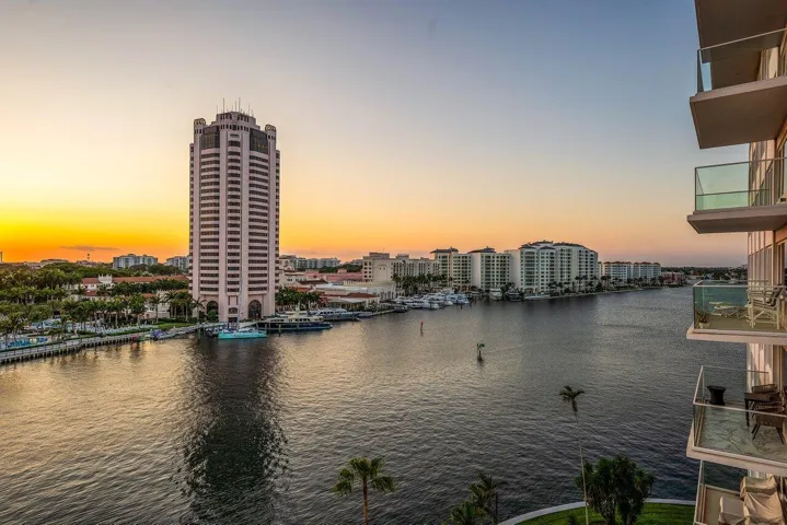 067-701EastCaminoReal-9G-BocaRaton-FL-33