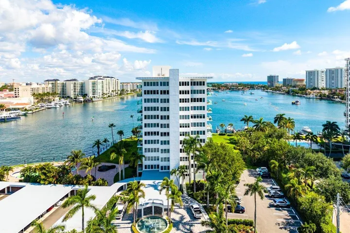 040-701EastCaminoReal-9G-BocaRaton-FL-33