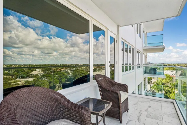 025-701EastCaminoReal-9G-BocaRaton-FL-33