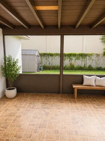 Screened Patio