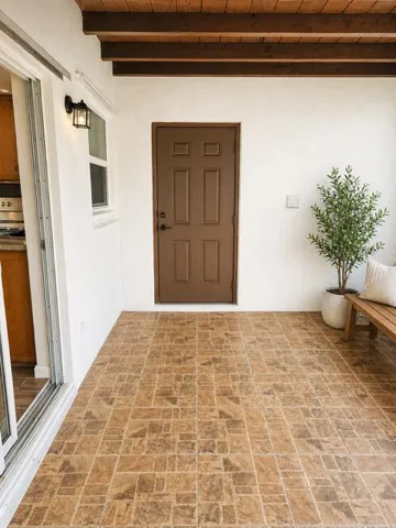 Screened Patio