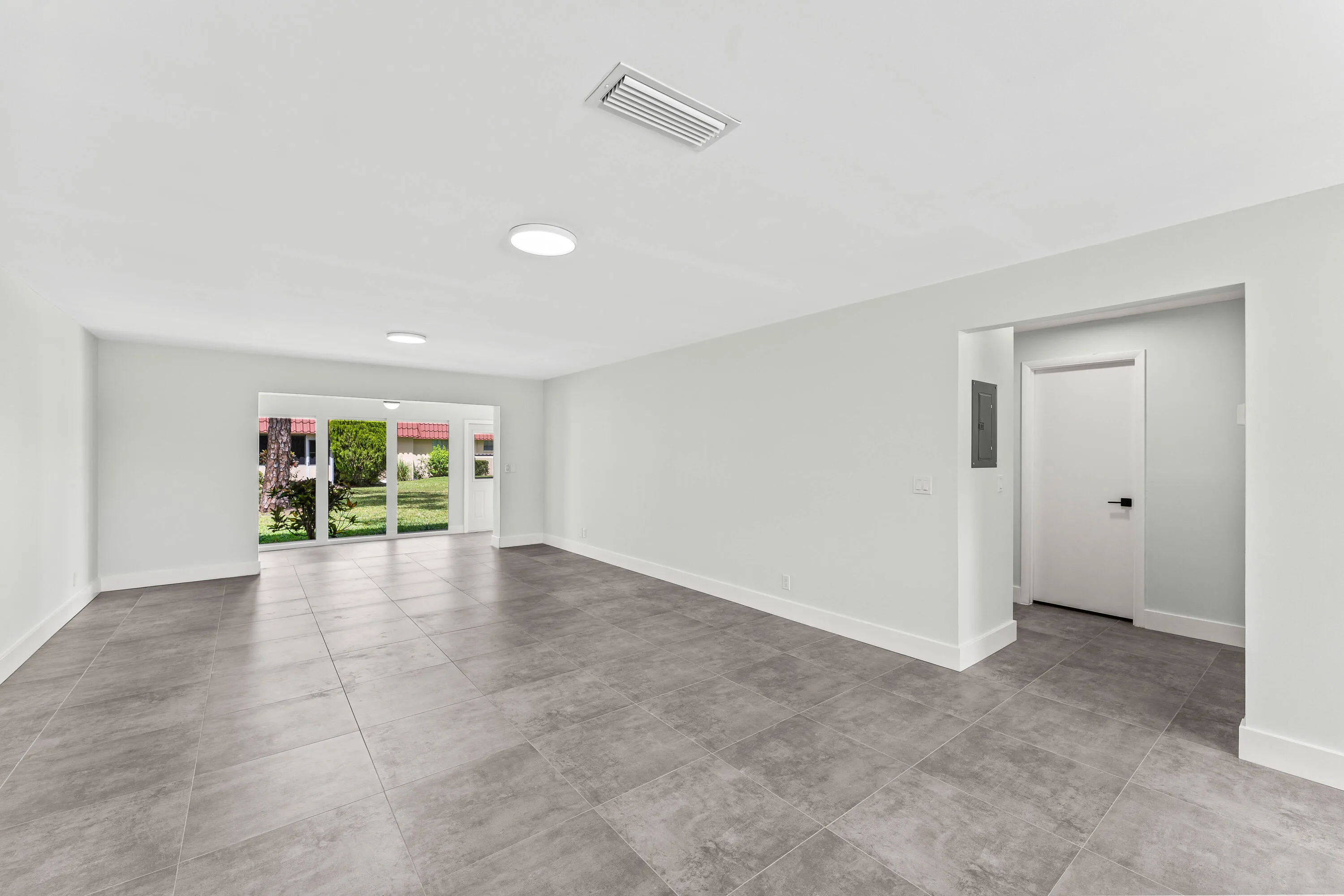 009-711LaconiaCircle-B-Greenacres-FL-334