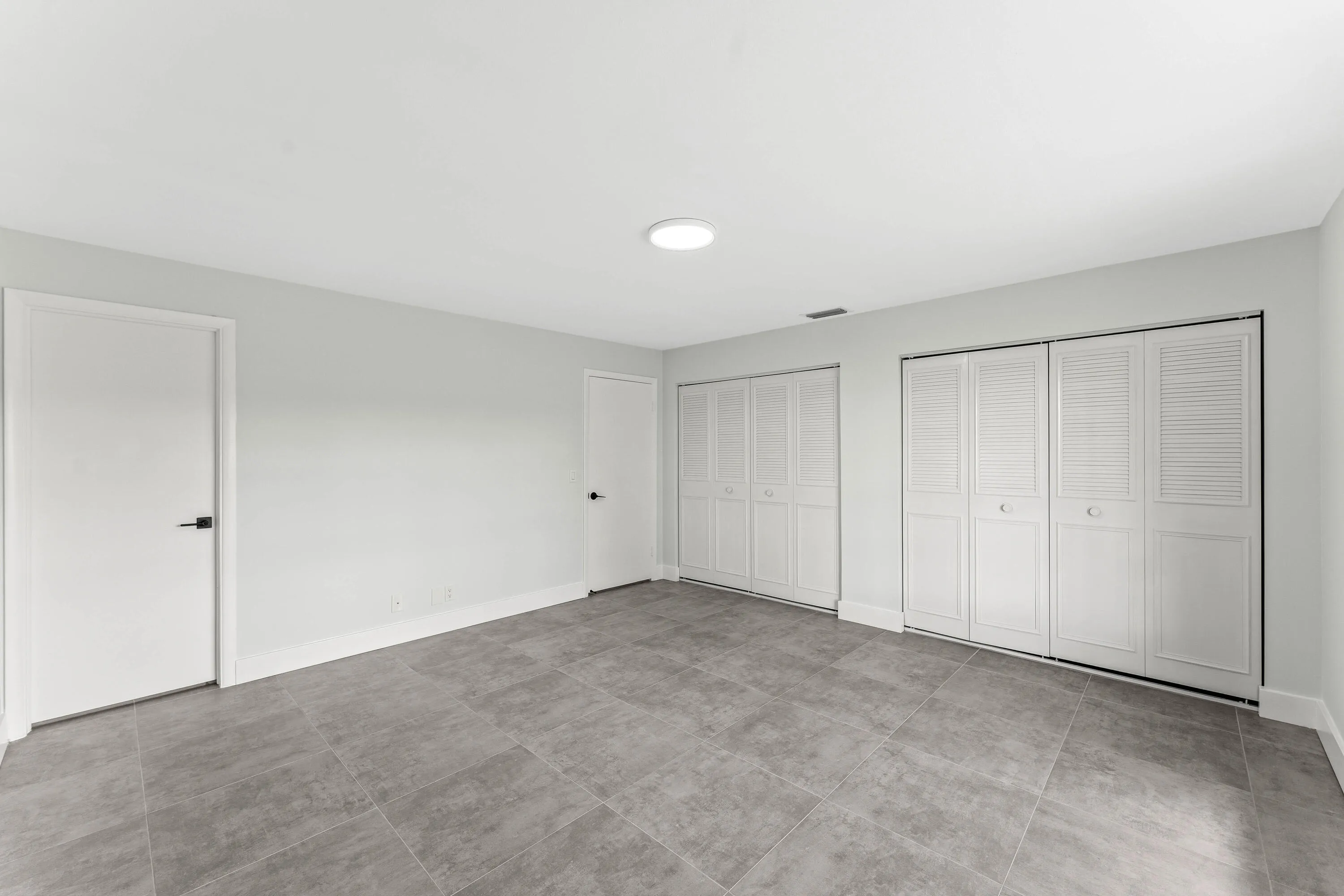 024-711LaconiaCircle-B-Greenacres-FL-334