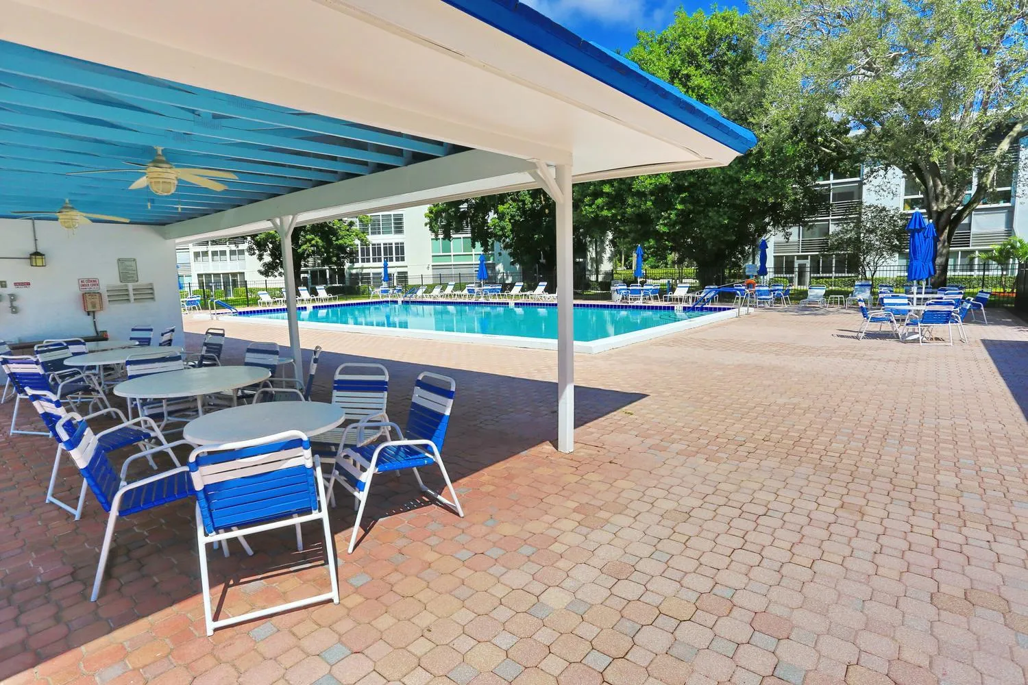 048-017-Community Pool Deck-1500x1000