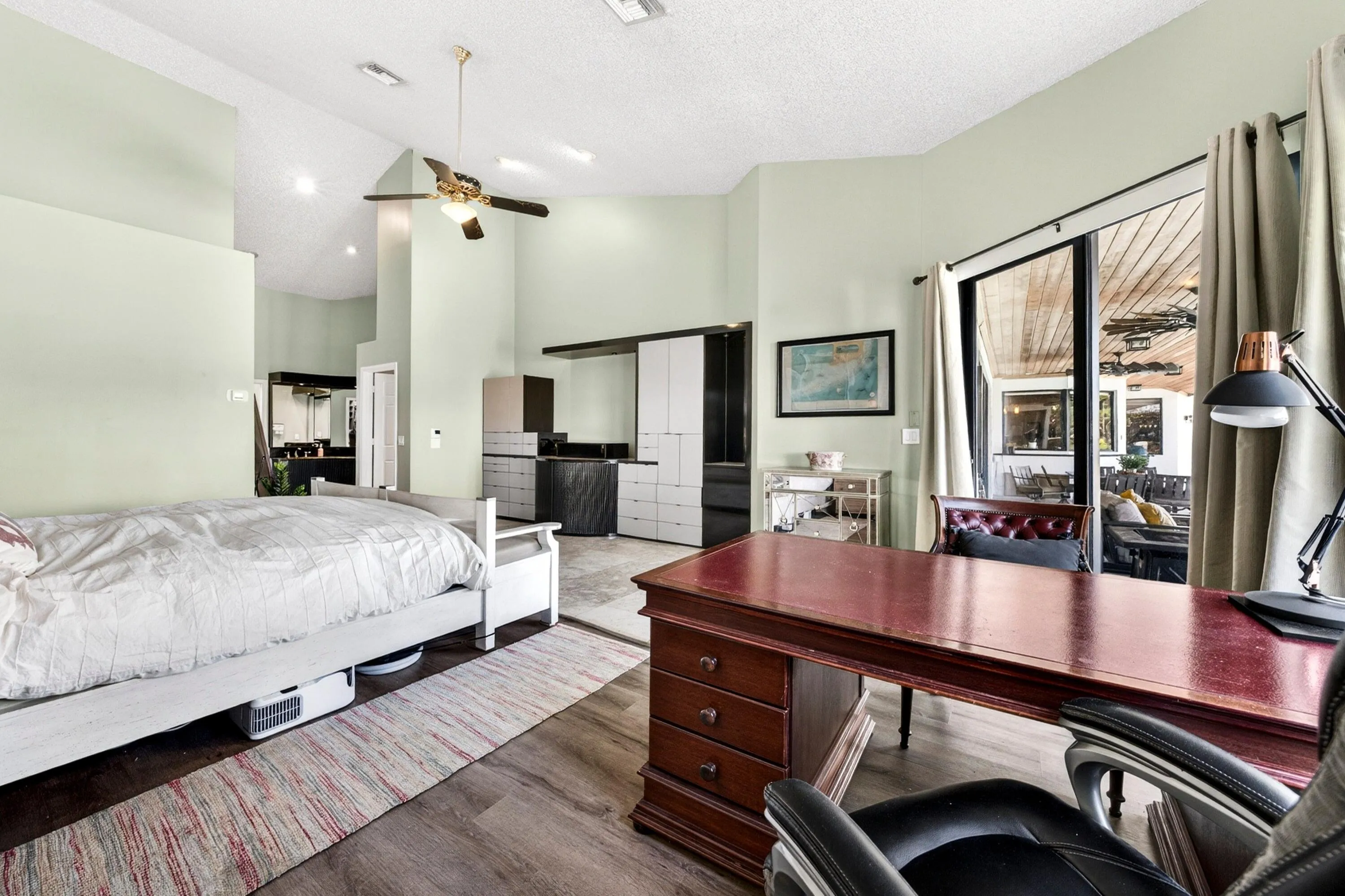 Property photo 33