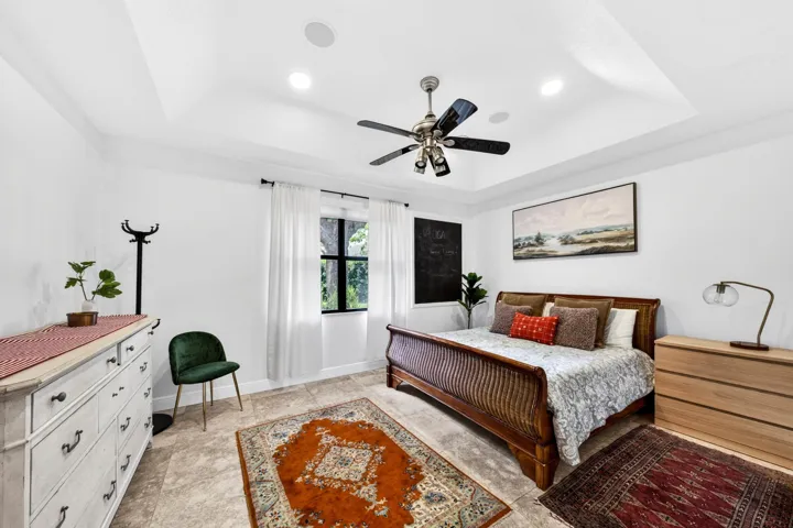 048-020-Bedroom-4000x2664