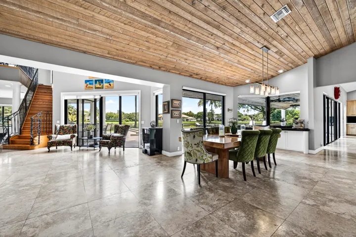 017-051-Dining Room-4000x2664