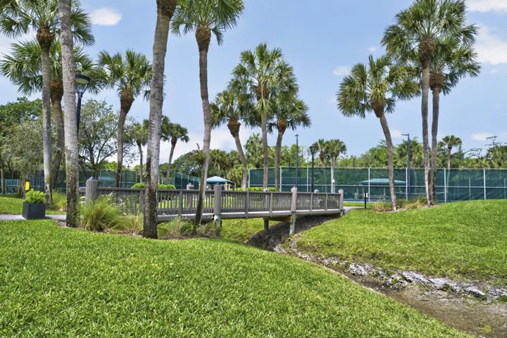 CypressHead Tennis Courts