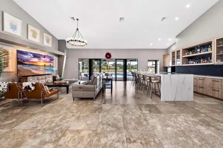 011-043-Living Room-4000x2662