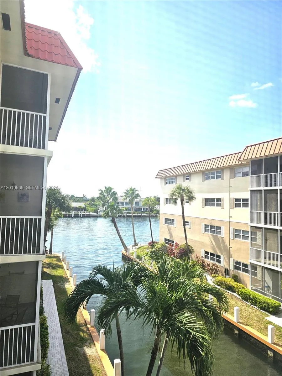 balcony unit view