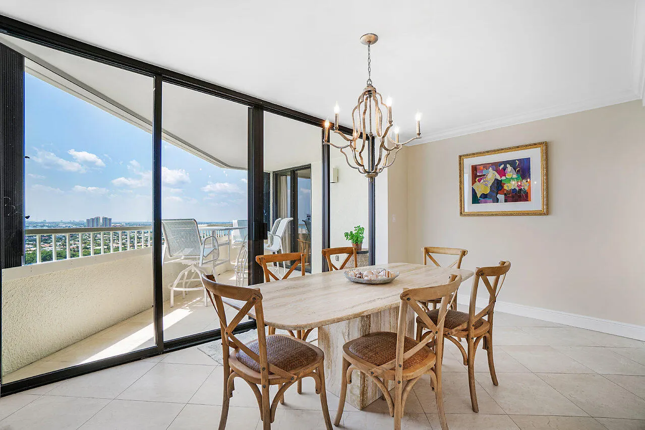 Indoor and outdoor dining