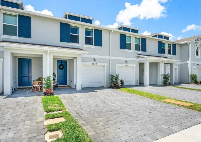 002-5739SoutheastEdgewaterCircle-Stuart-