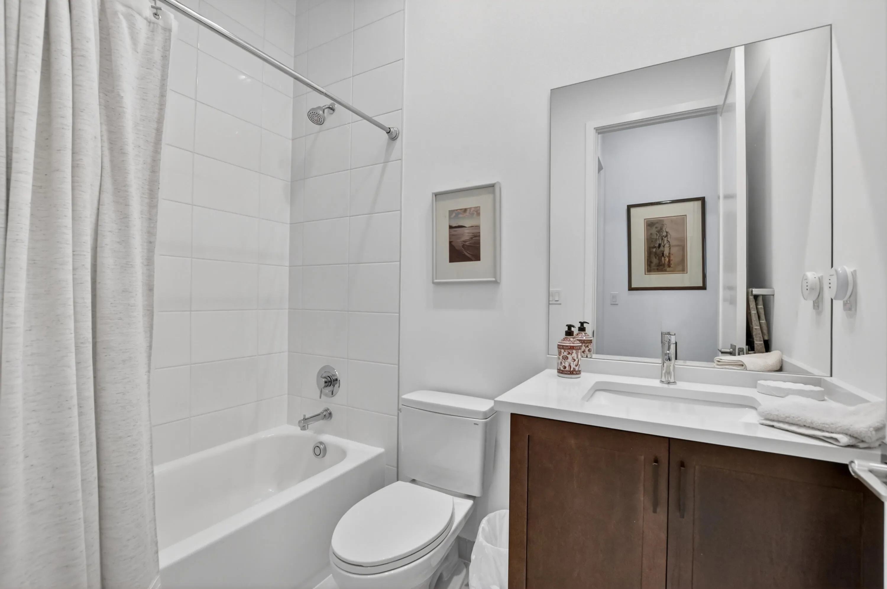 12873 Wingspan Court