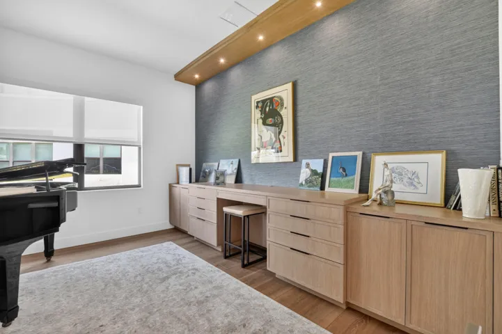 12873 Wingspan Court