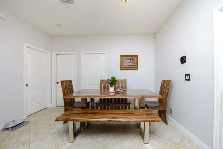 03- Dining room (1)