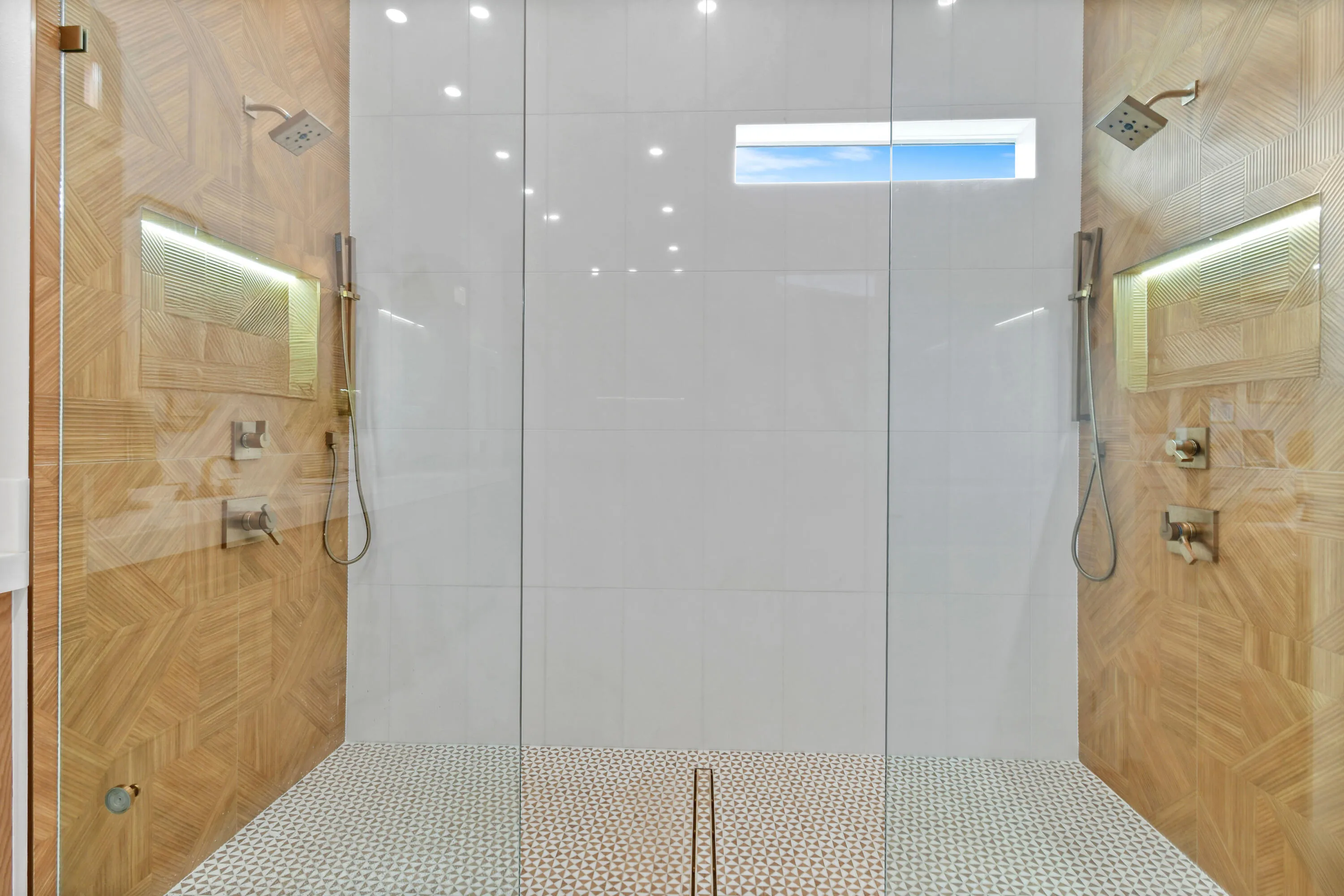 10870StellarCir(49)