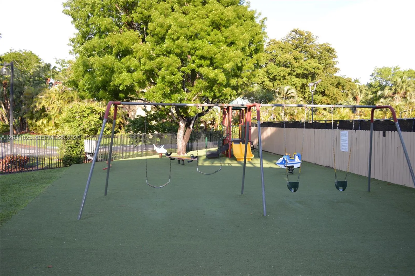 Property photo 38