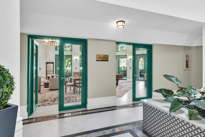 100 SE 5th Ave 106 Boca Raton -48