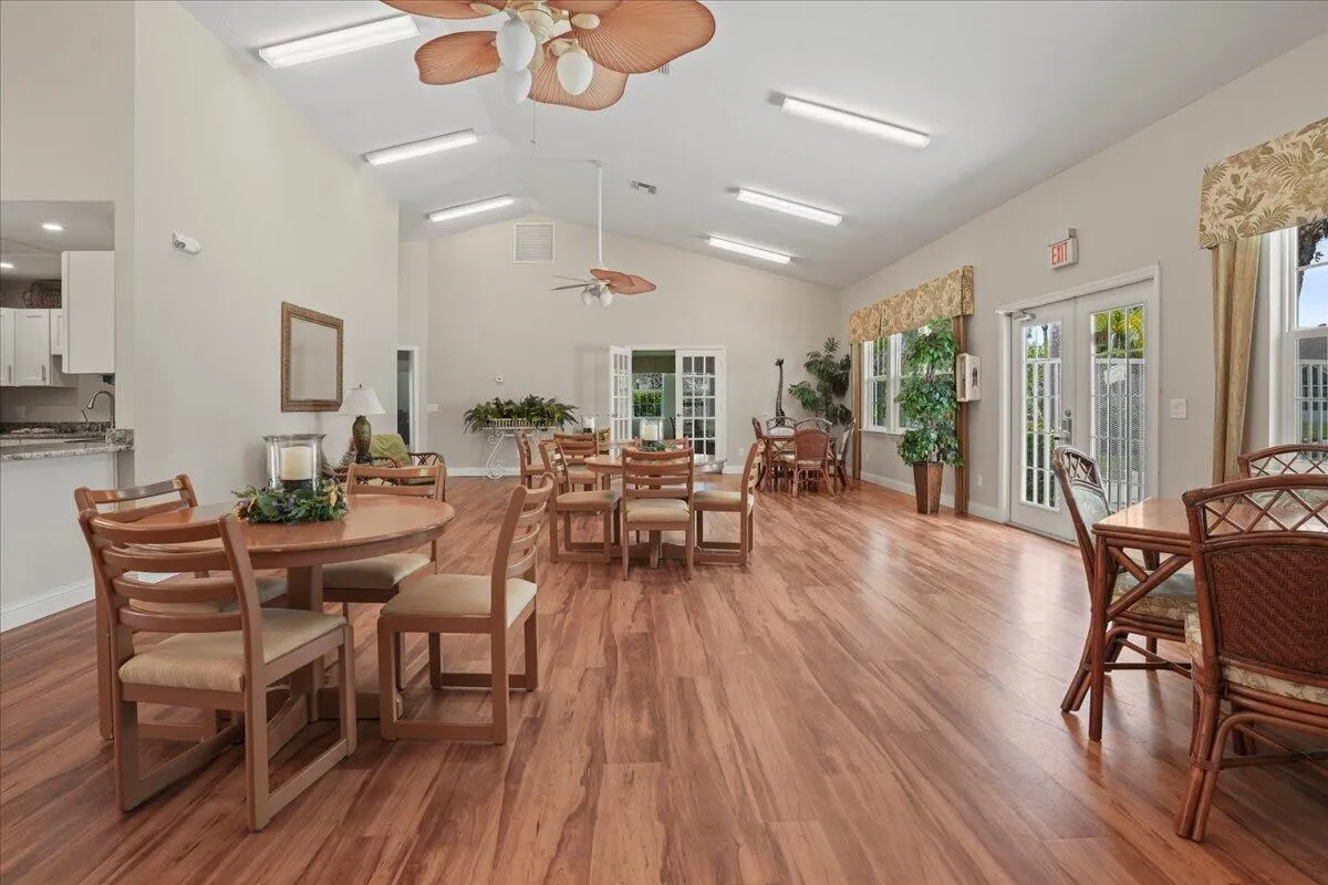 Property photo 37