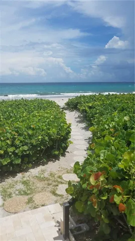 Walkway to Beach