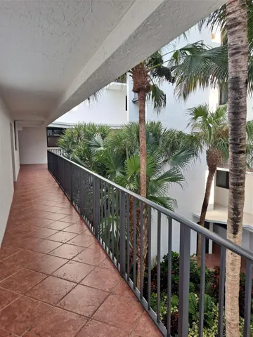 Walkway to Unit