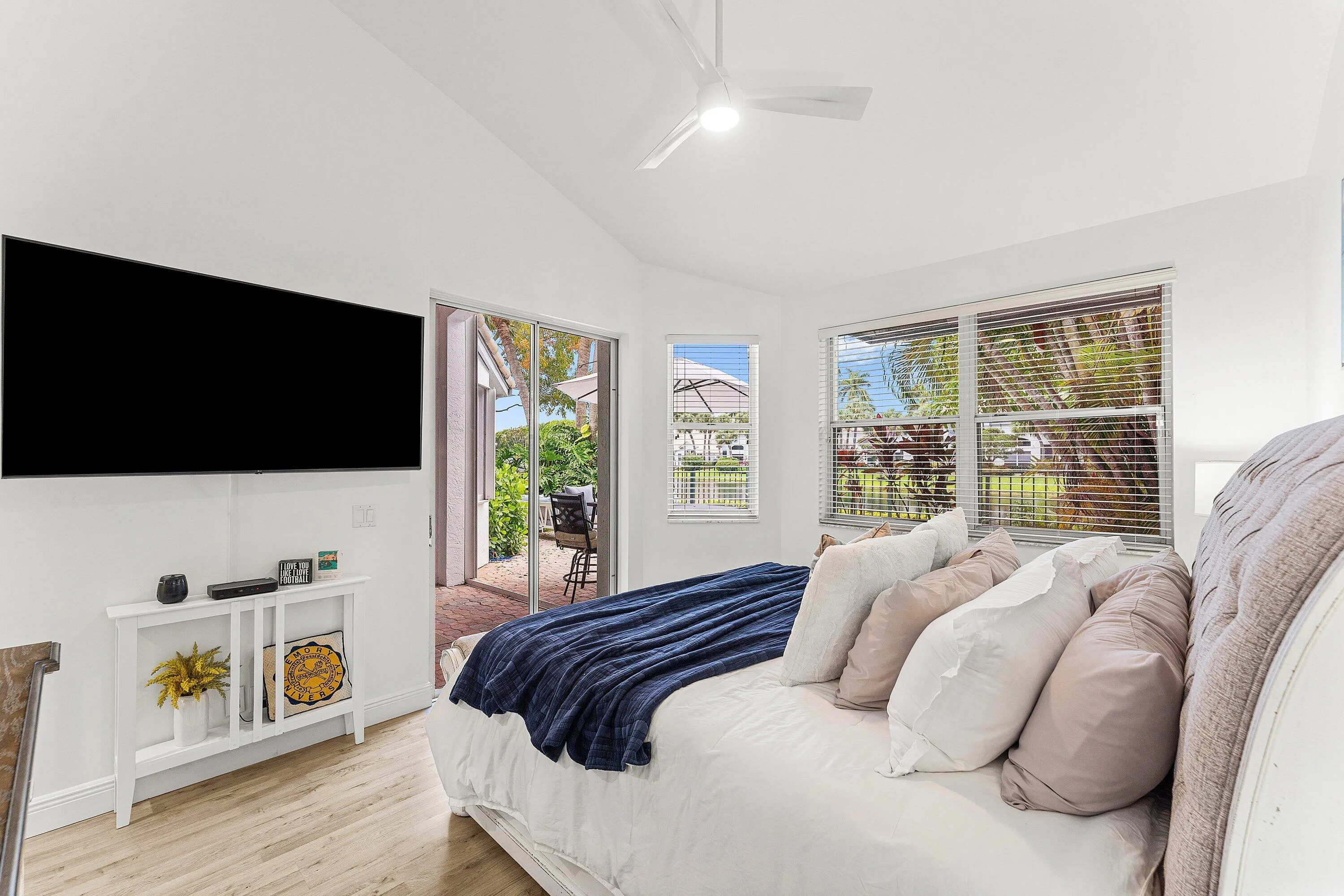 016-2221Northwest62ndDrive-BocaRaton-FL-