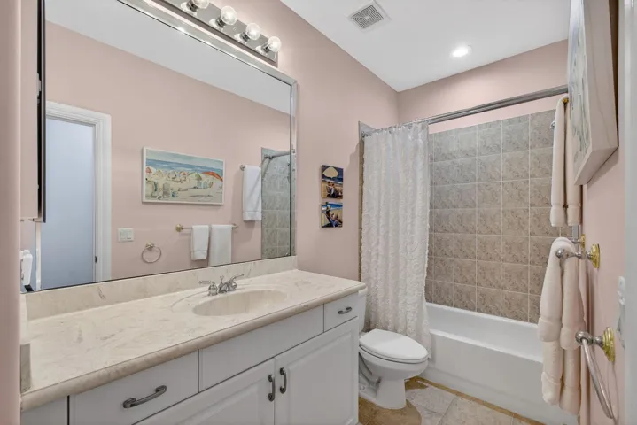 5th Bathroom