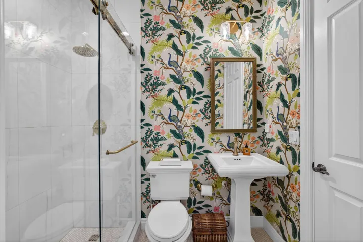 2nd Bathroom