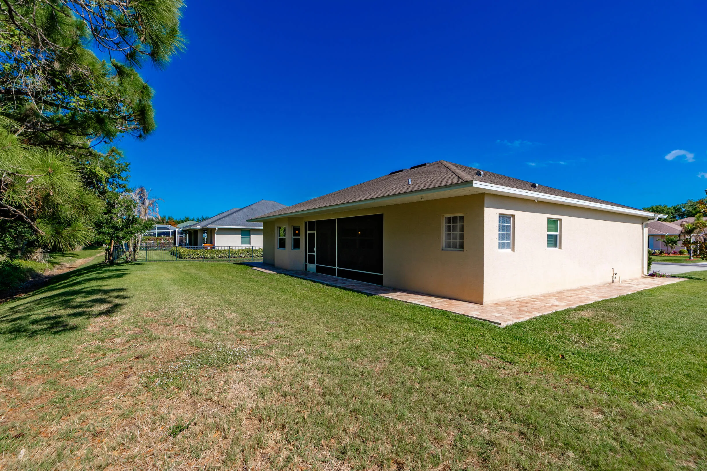 Property photo 28