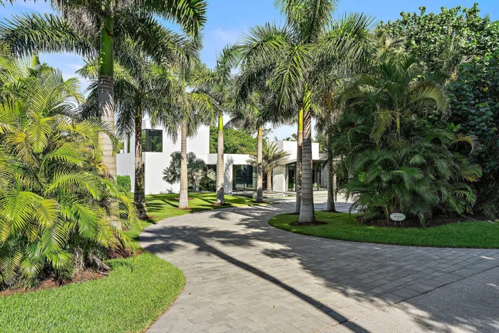 031-12NBeachRd-HobeSound-SMALL
