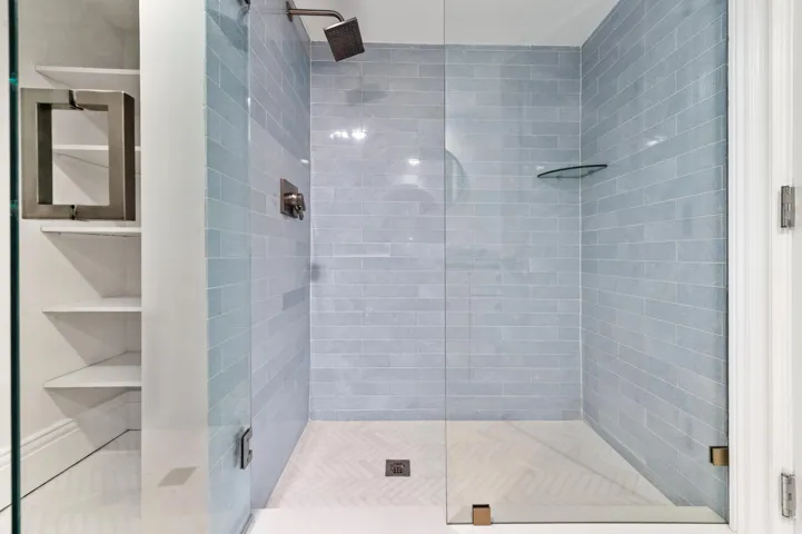 GUEST BATH/SHOWER
