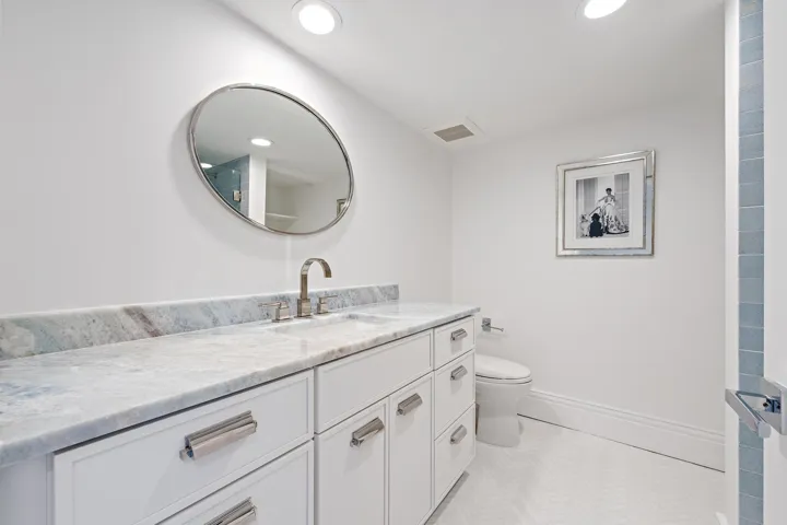 GUEST BATHROOM