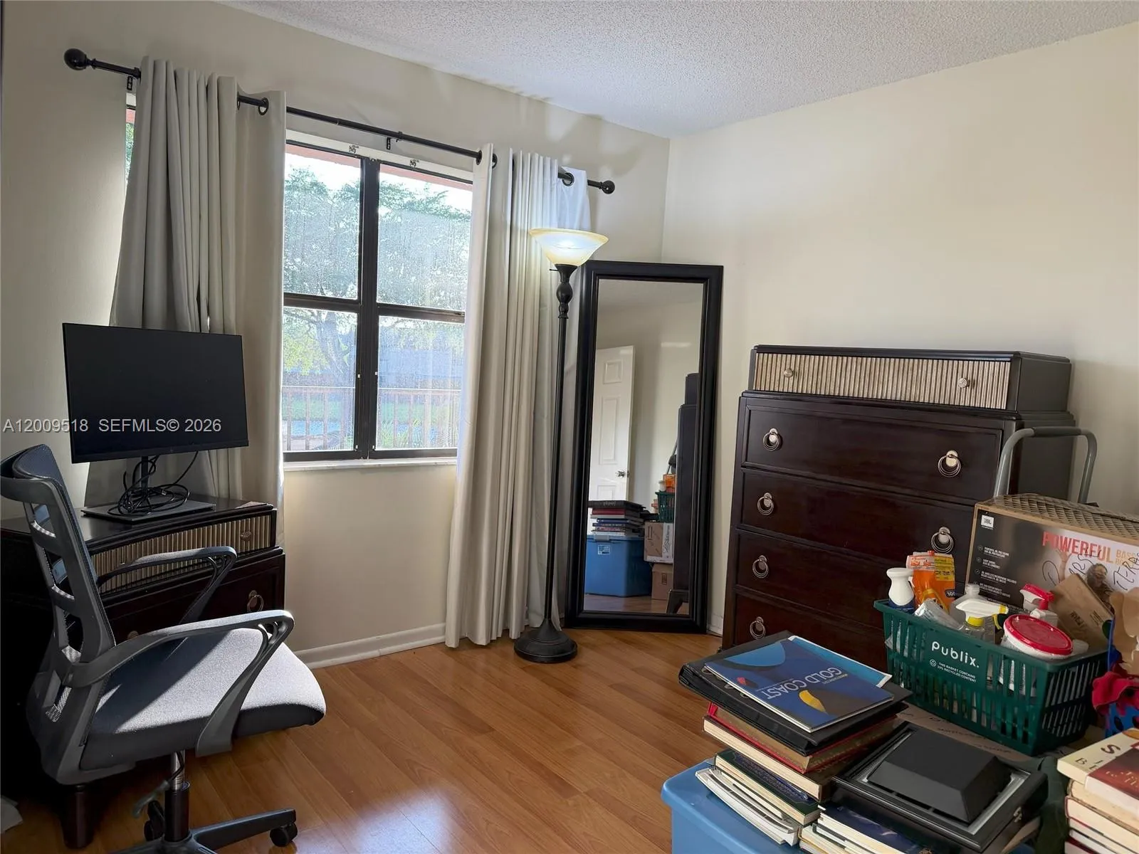 Photo 16
